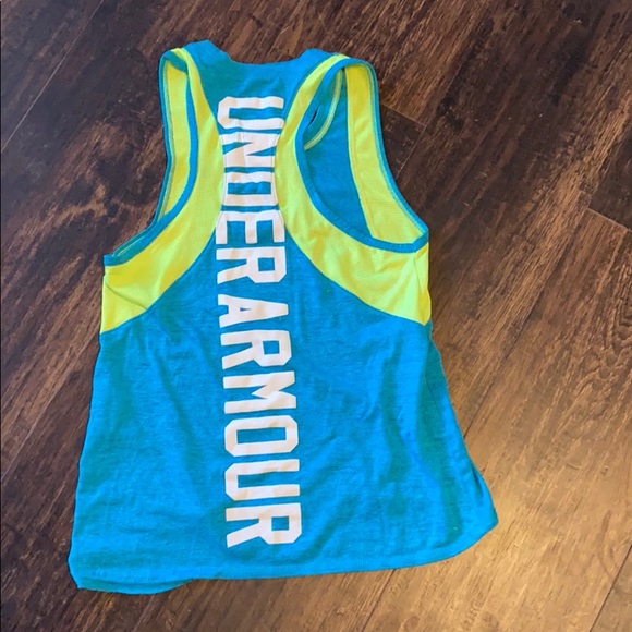 Kids UA tank top lot - Picture 5 of 5